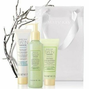 Mary Kay White Tea & Citrus Satin Hands Set 3 Avai
